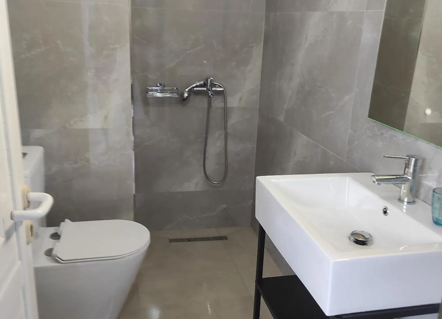 Nick Apartament 1 Sarandë Lägenhet
