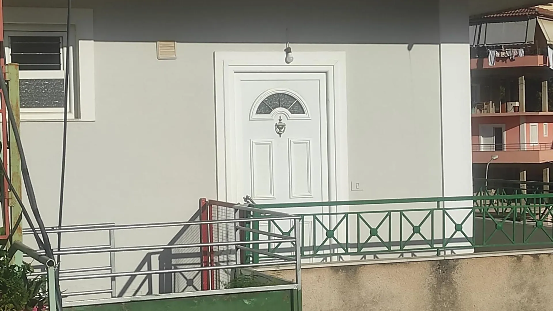Nick Apartament 1 Sarandë アルバニア